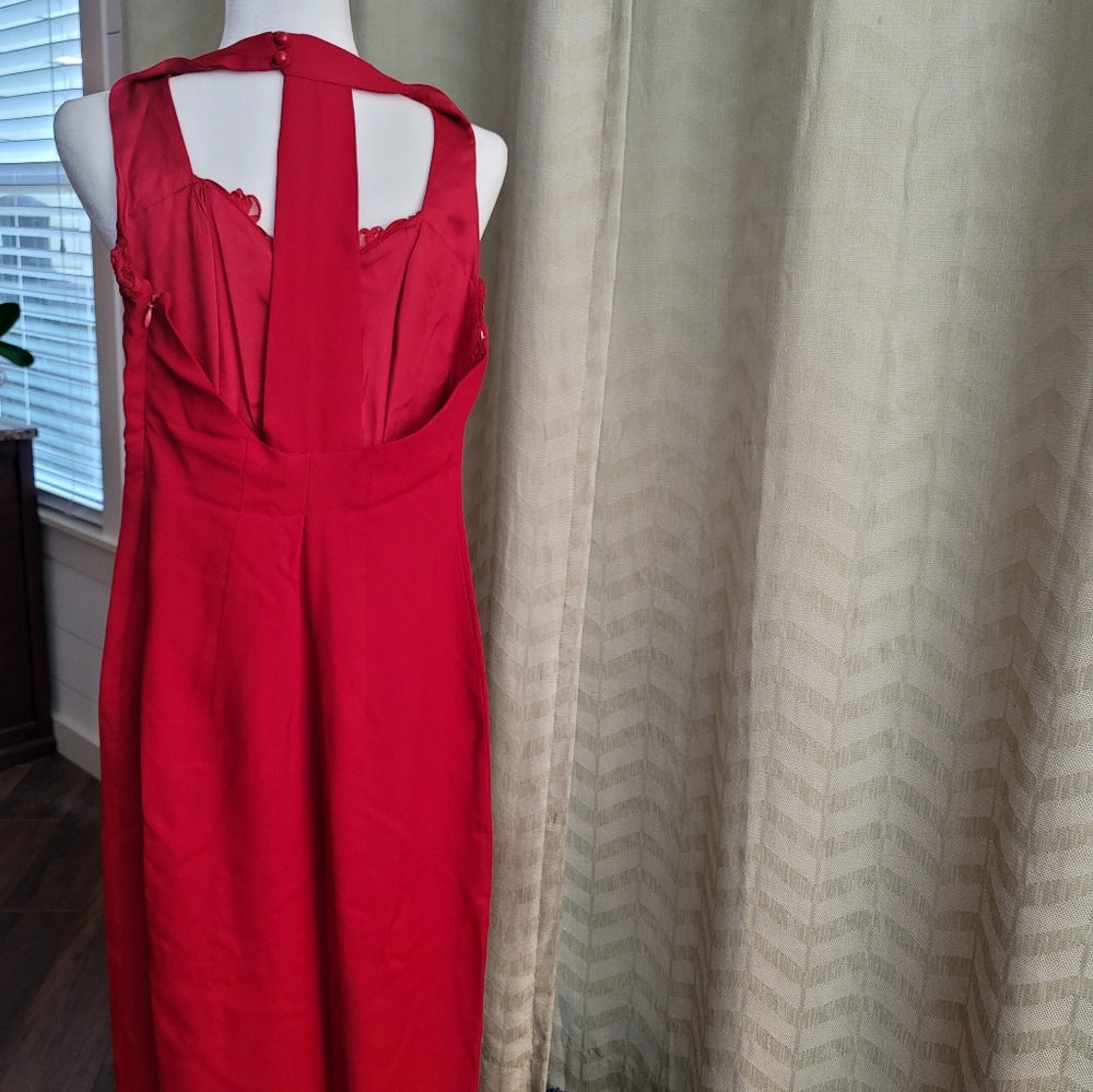 Dress - Picture 2 of 2